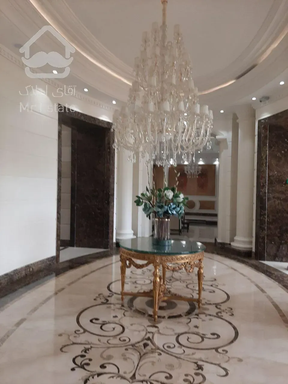 خرید آپارتمان 200 متری فرمانیه