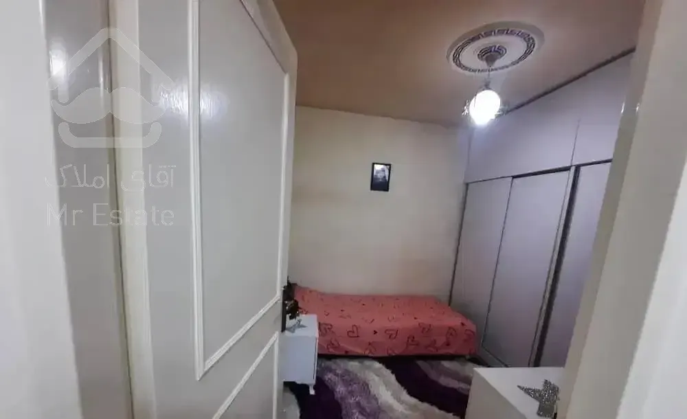 ۷۰ متری  طبقه ۵  آپادانا ( واصلی )