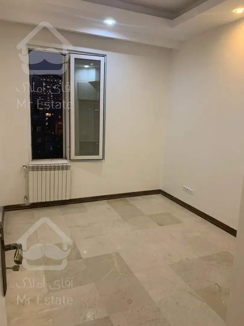 فروش آپارتمان ۱۱۴ متر /دوخواب/لوکس