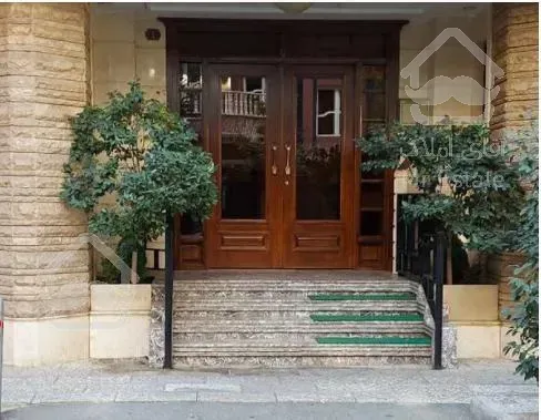 ۲۵۰ متر ۳ خواب فرمانیه شرقی