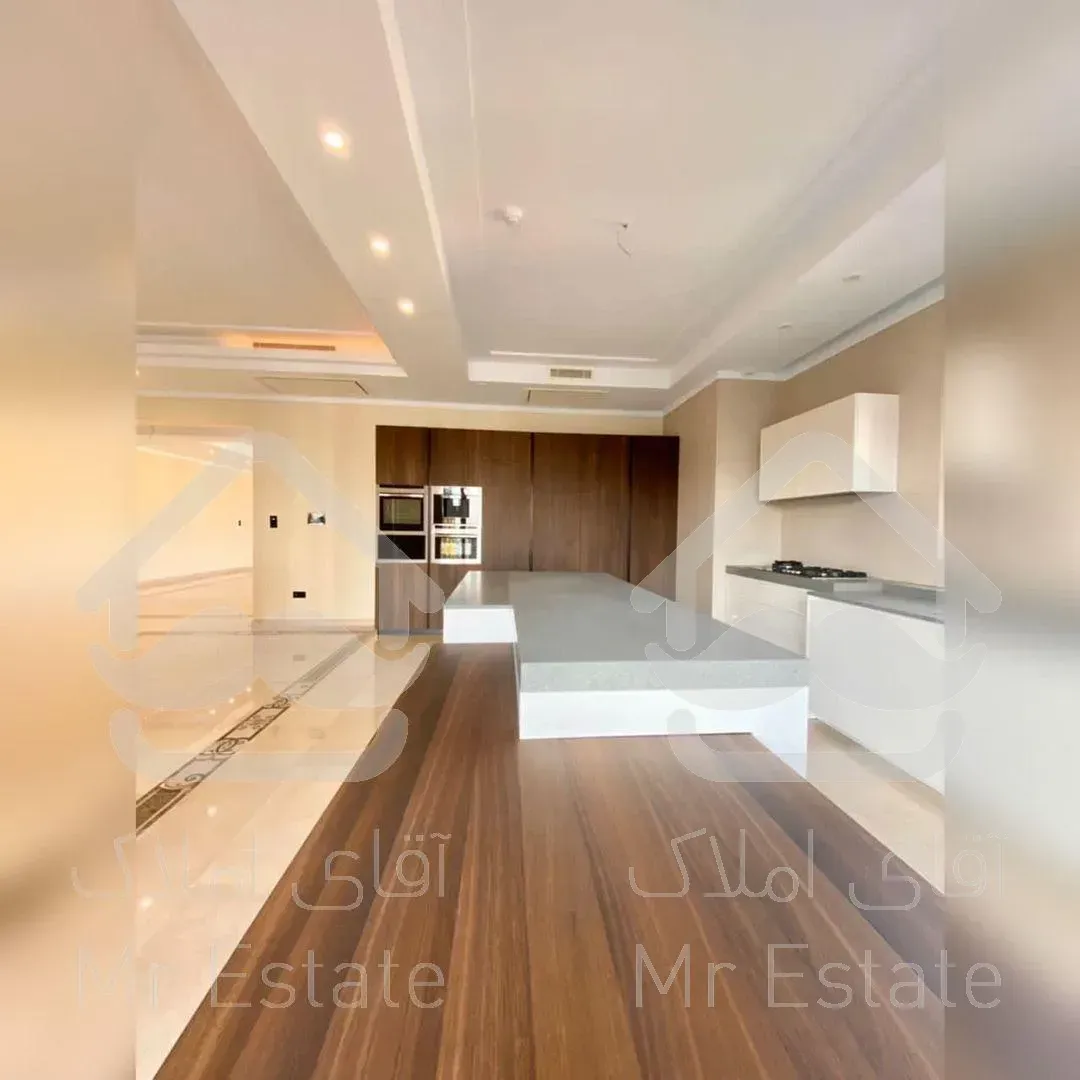 برج باغ برند در آجودانیه ۳۰۰متر ۳خواب مستر