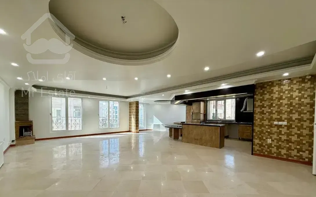 ۱۸۹ متر تکواحدی فول اعیان نشین فلکه اول (۱۵۰ شرقی)