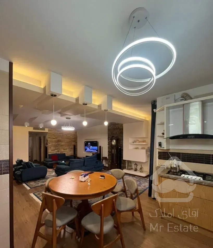 ۱۰۰متر/فول امکانات/ ۲پارکینگ /فردوس غرب/ورزی شمال