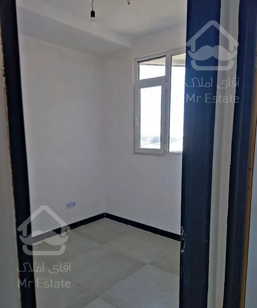 آپارتمان ۸۲ متری سند دار