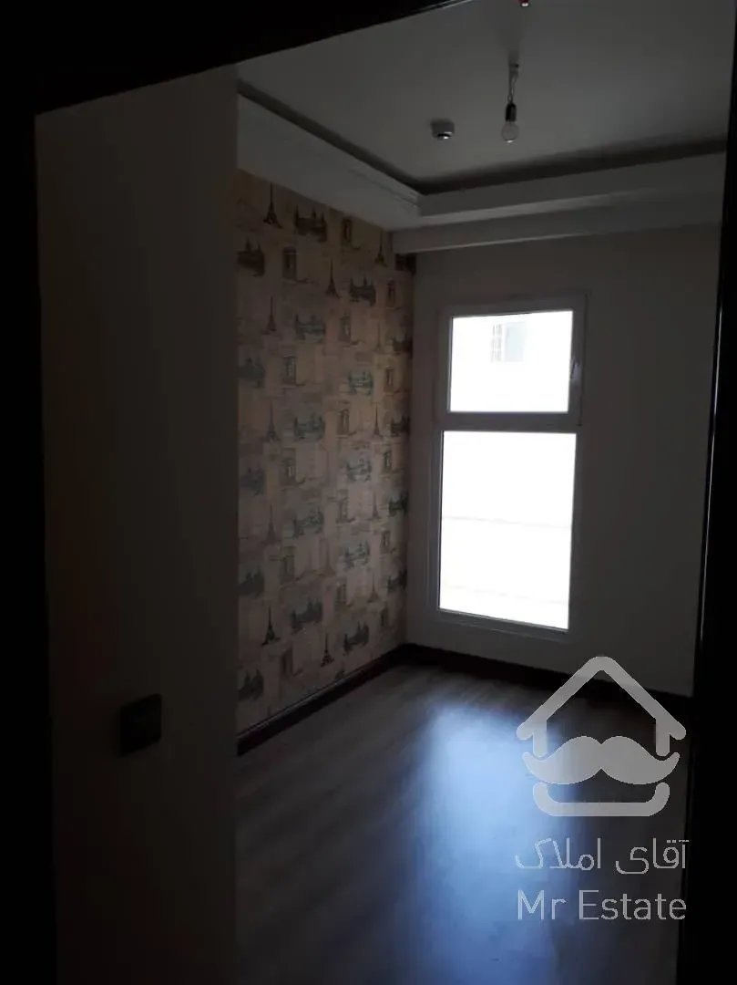 خرید آپارتمان سه خوابه  فردوس شرق و کاشانی عقیل