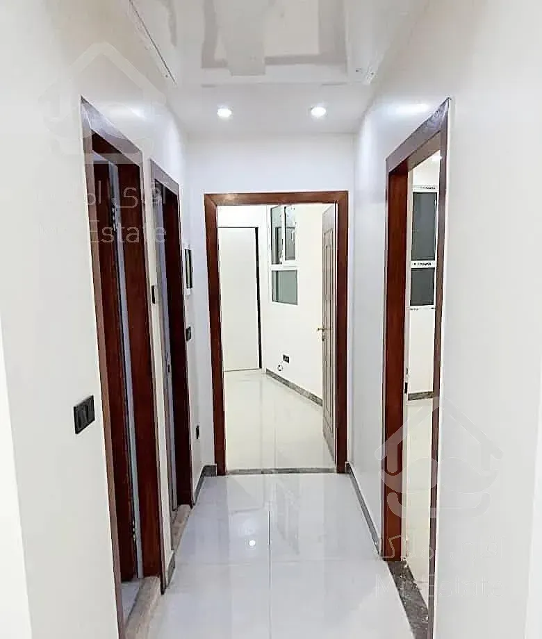 آپارتمان/۱۱۰متر/فول امکانات