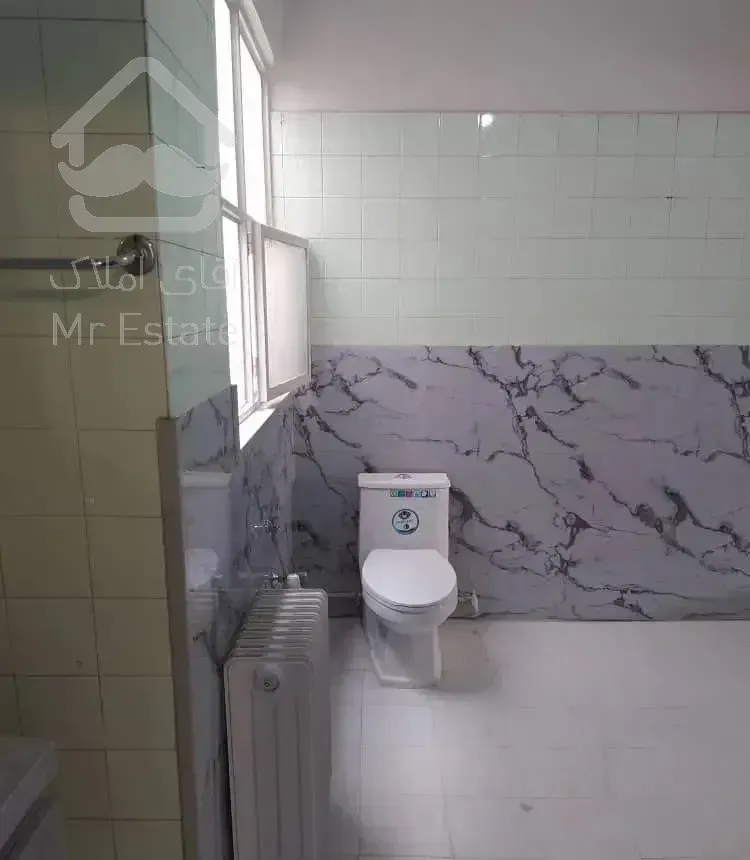 اجاره آپارتمان ۲۰۶ متری ۳ خوابه در میدان انقلاب