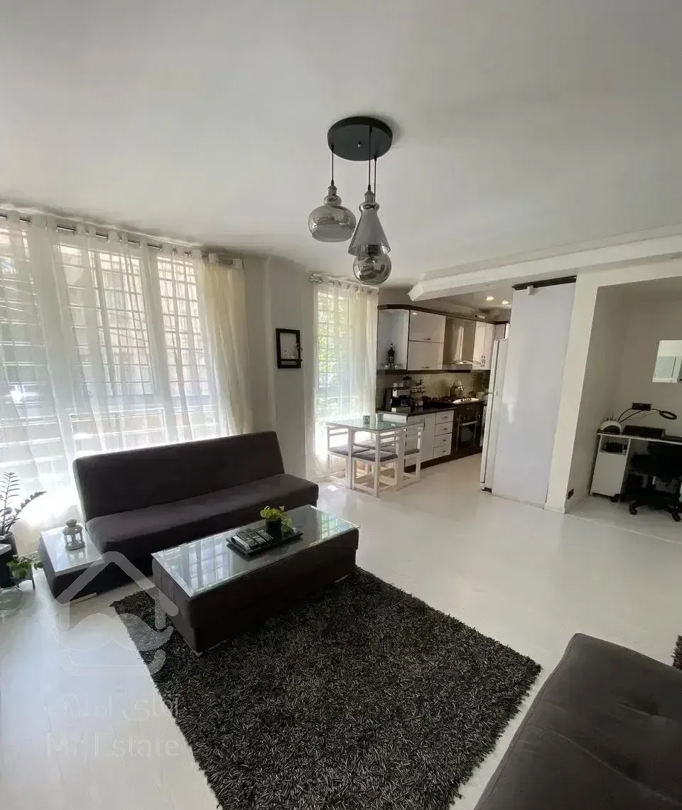 فرمانیه وطن پور۱۸۹متربرج باغ تکواحدی تراس کاربردی