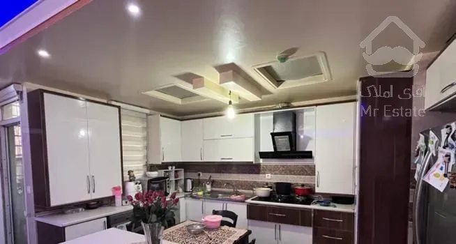 آپارتمان ۱۲۱ متری سه خواب فول امکانات نازی آباد