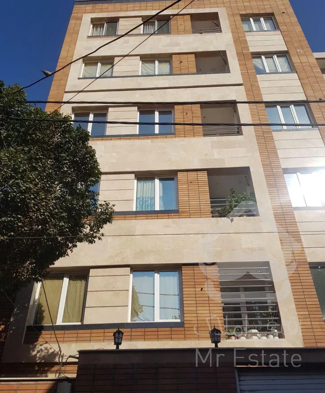 آپارتمان ۹۹ متر دو خوابه