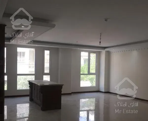 آپارتمان نوساز تک واحدی