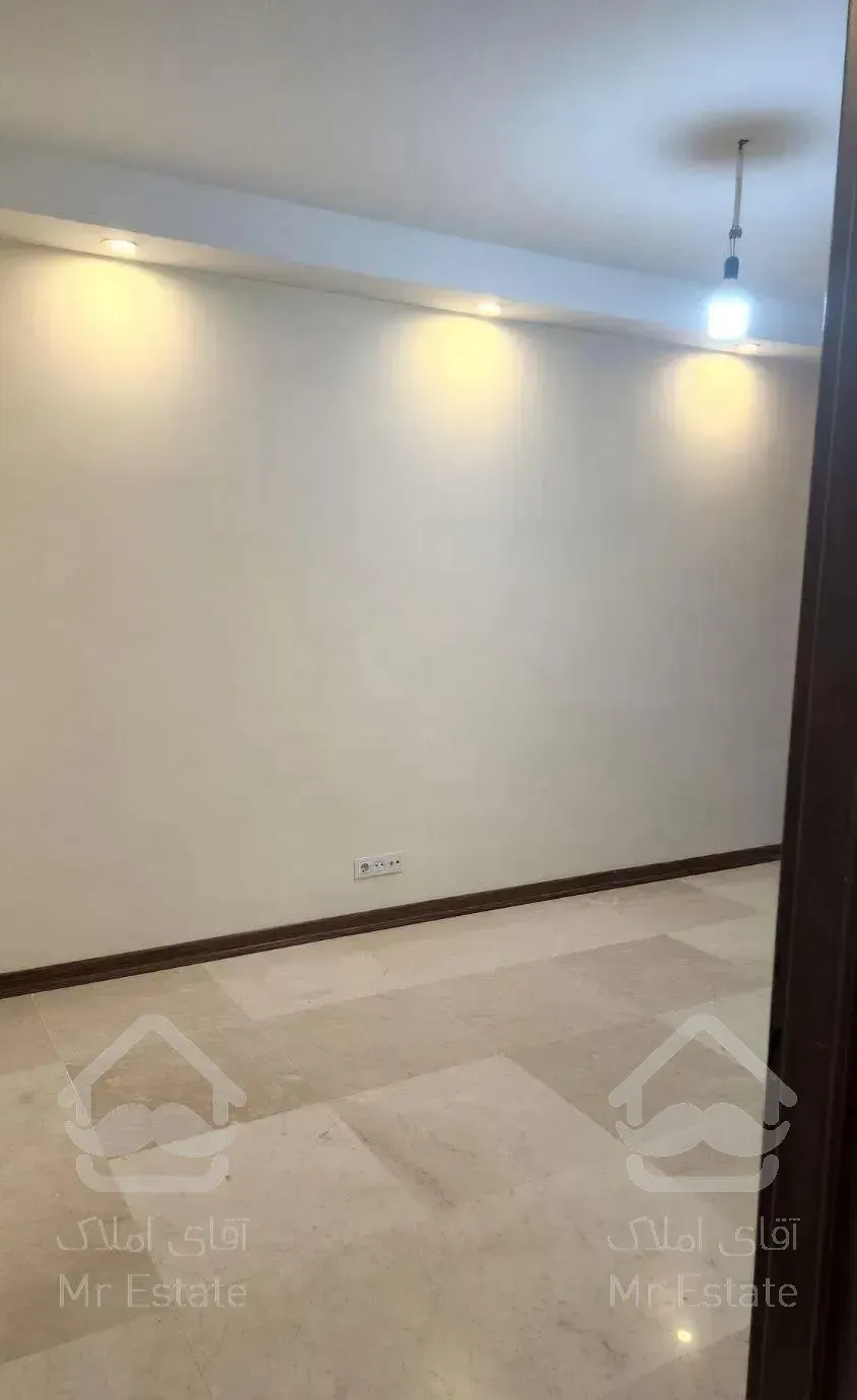 ۷۵ متر فول خردمند جنوبی .شیخی