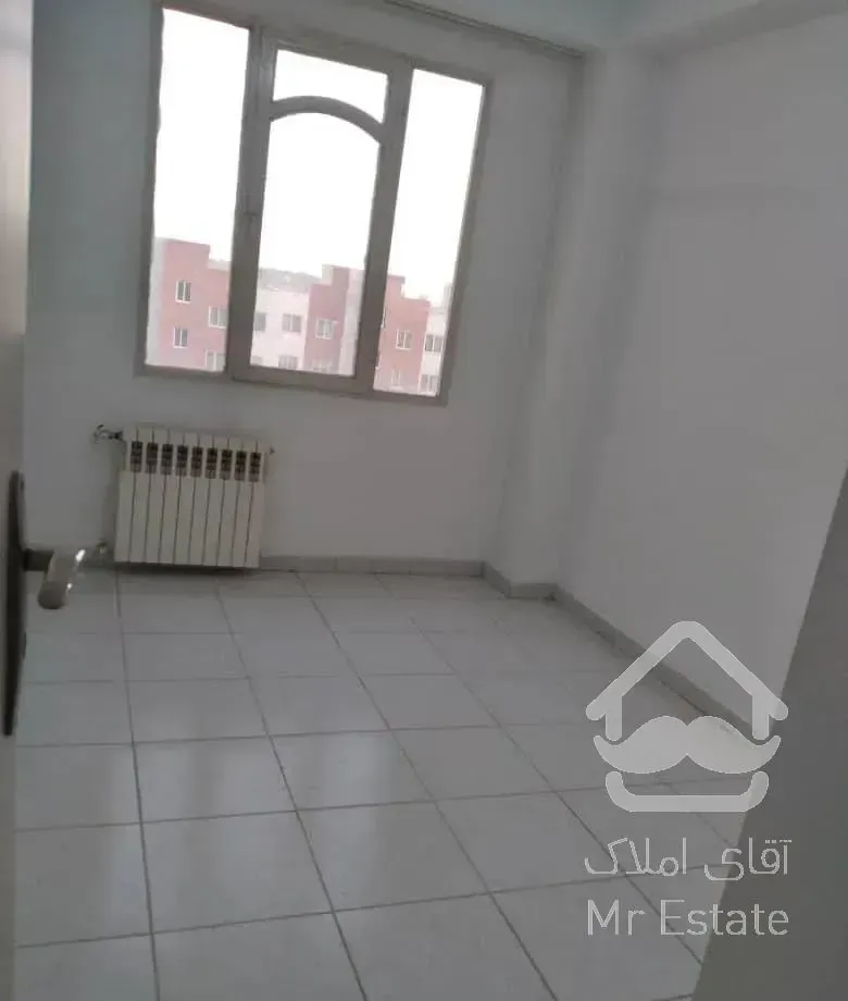 اجاره آپارتمان ۸۰ متر دو خوابه / دریاچه منطقه۲۲