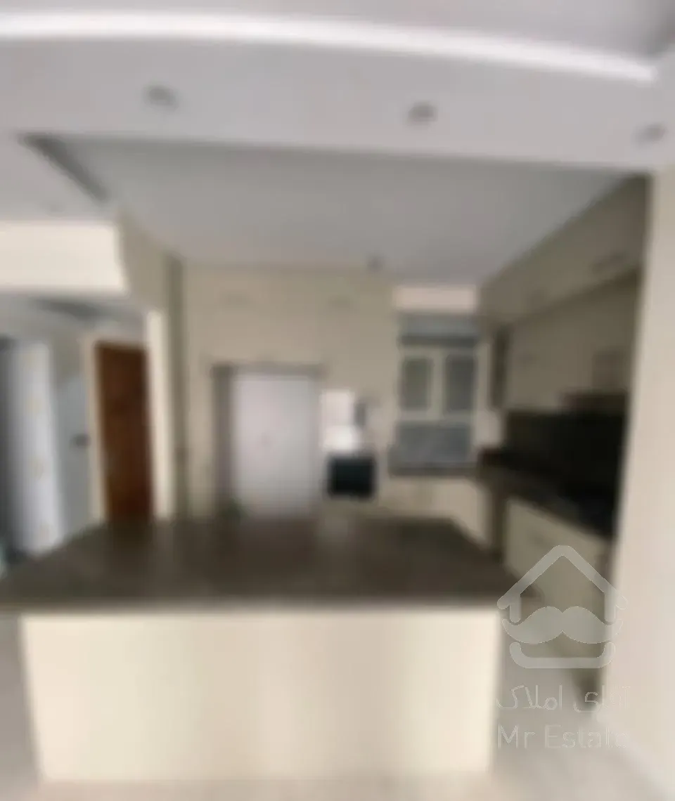 ۹۰متری نیاوران *فول مشاعات *با این قیمت نداریم