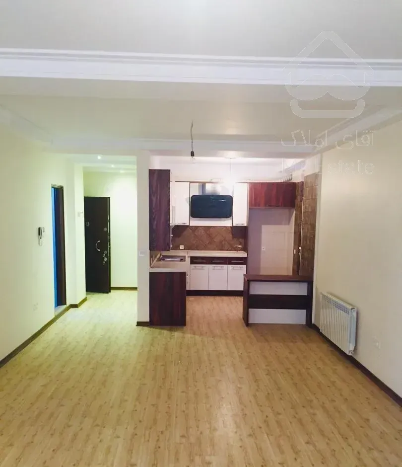 کوی بیمه ، ۱۰۳ متری ۲خواب ، نوساز ، مجتمع هما