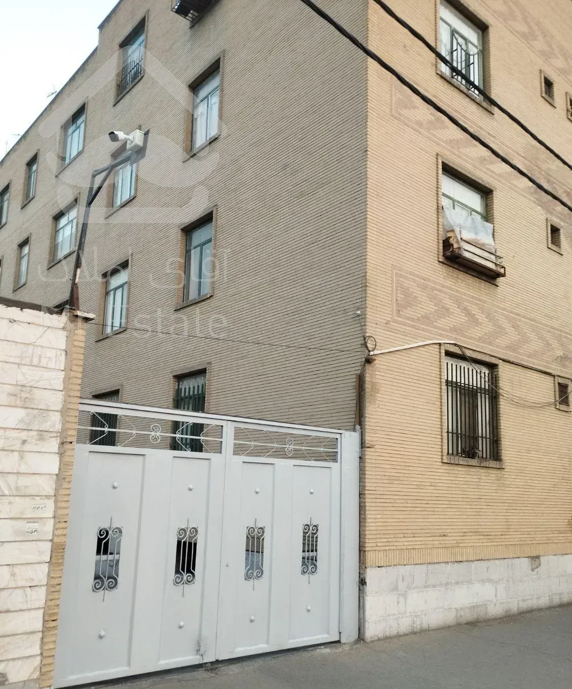 اجاره آپارتمان ۴۵ متری ۱ خوابه طبقه ۱ درمجتمع شفق۲