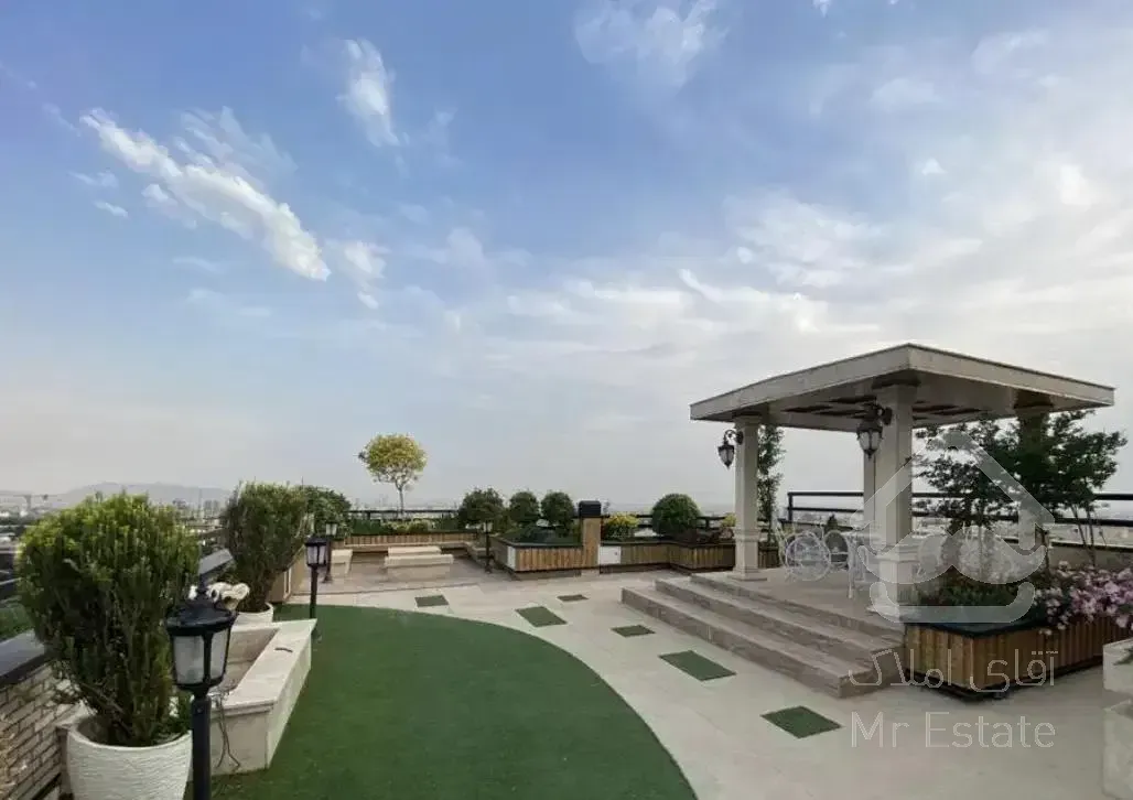 گیشا۱۹۰متر ویو پارک *۲۰متر تراس قابل چیدمان*