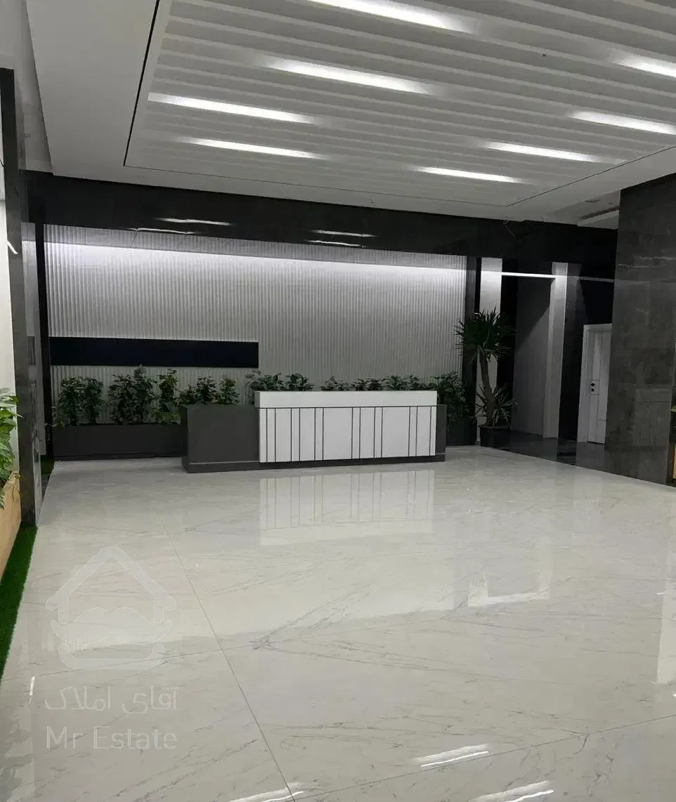 ۱۲۰متر واحد نوساز روبه حیاط سازه لوکس خ بالا فاز ۲