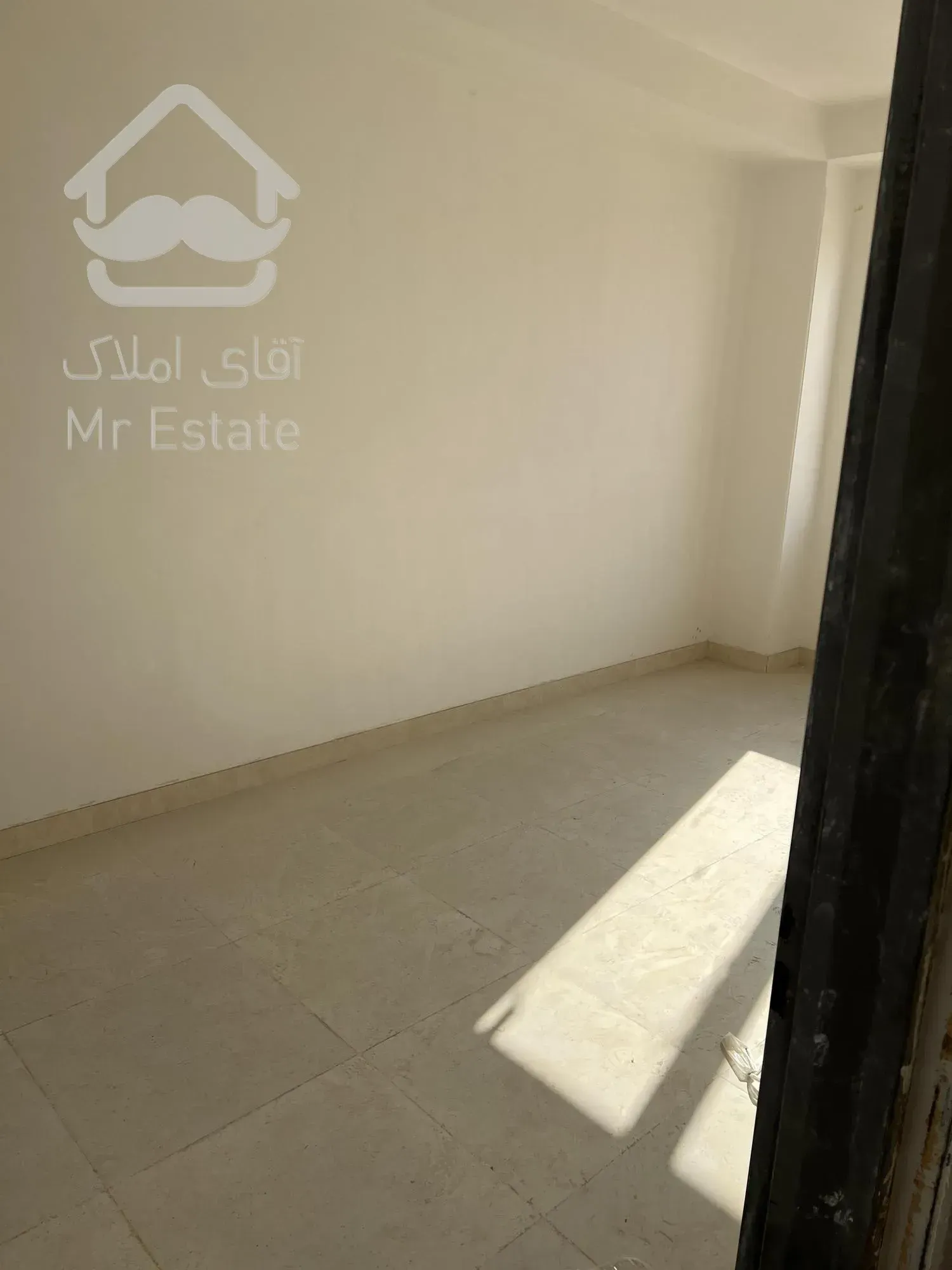 110 متری سند دار