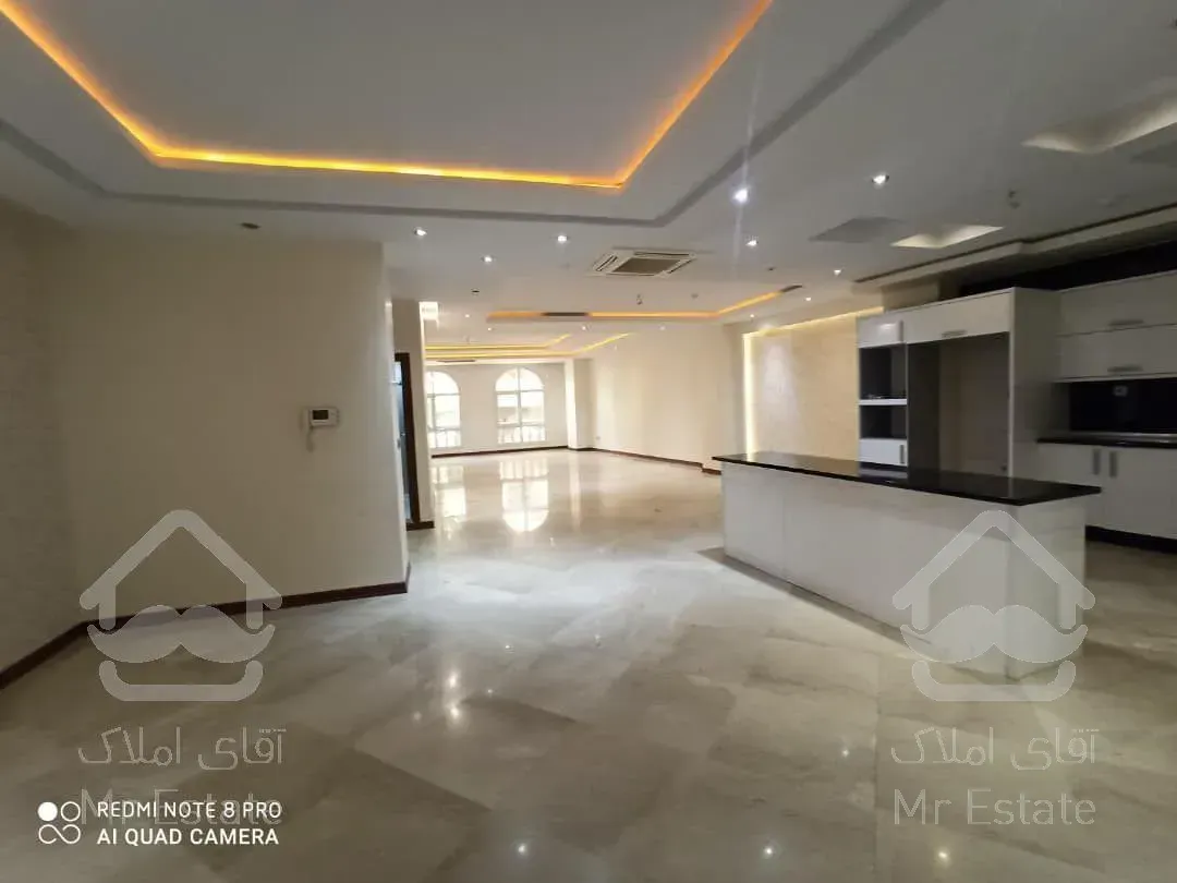 230 متر در بهترین لوکیشن کامرانیه