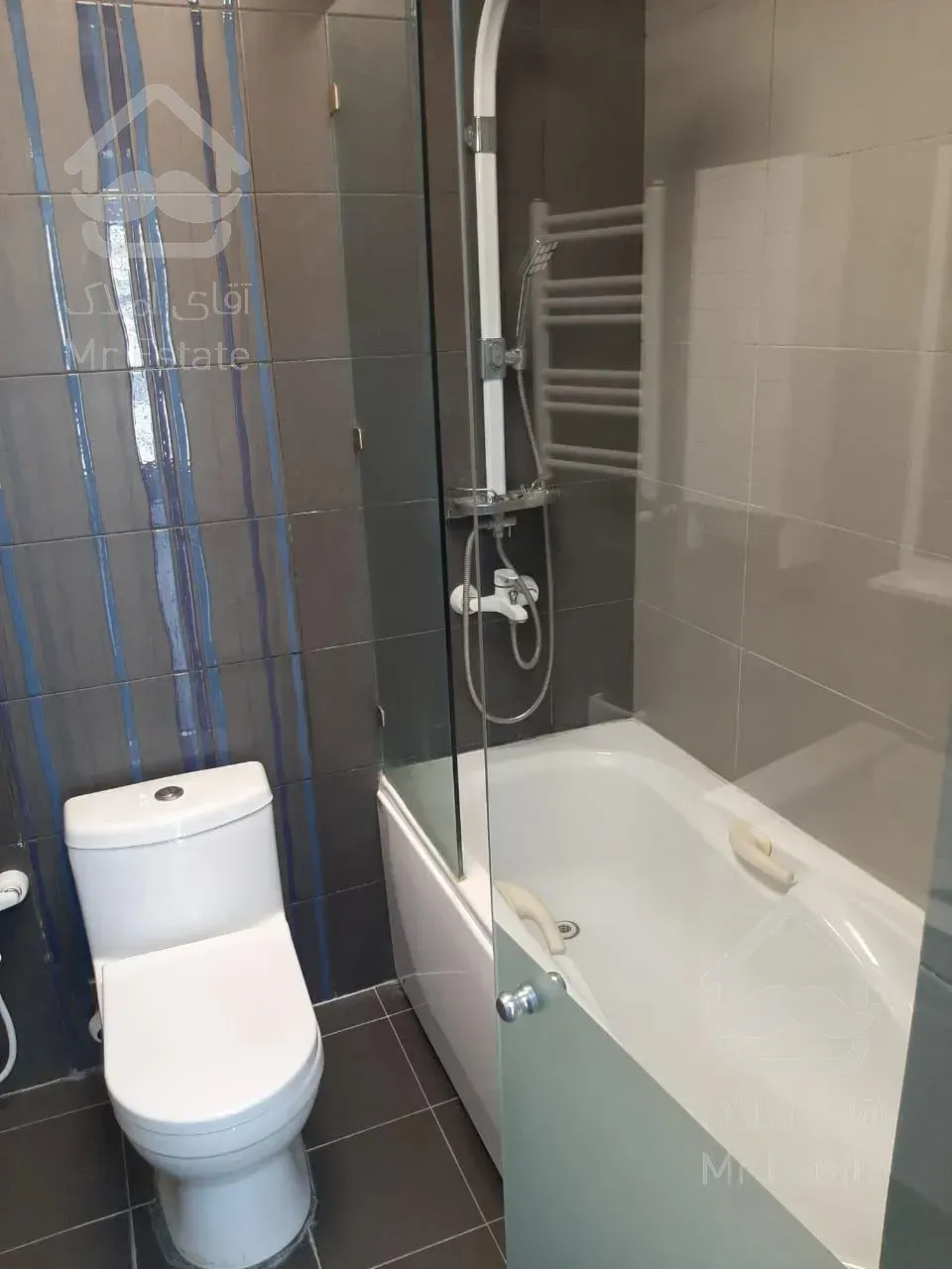 آپارتمان ۱۶۰ متر ۳ خواب شهرک غرب