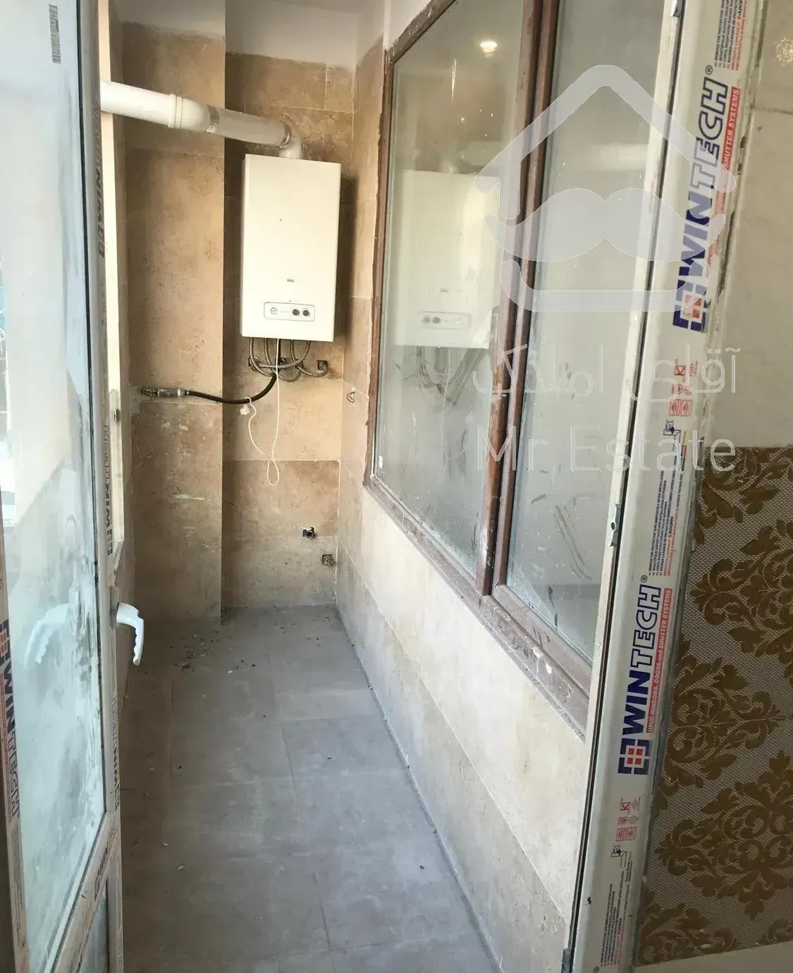 ١٠٠ متر فول نوساز (محدوده دوازدهم نیرو هوایی )