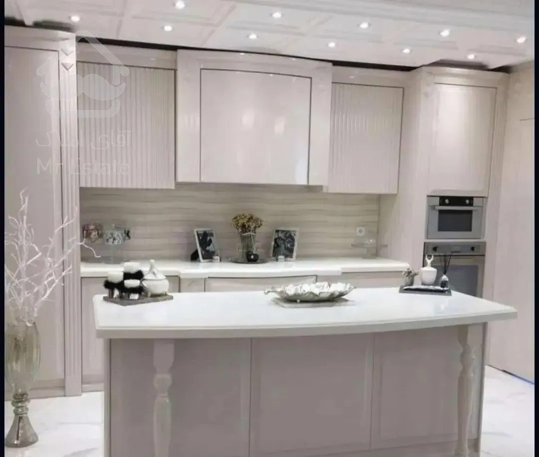 آپارتمان ۱۶۰ متری  لوکس