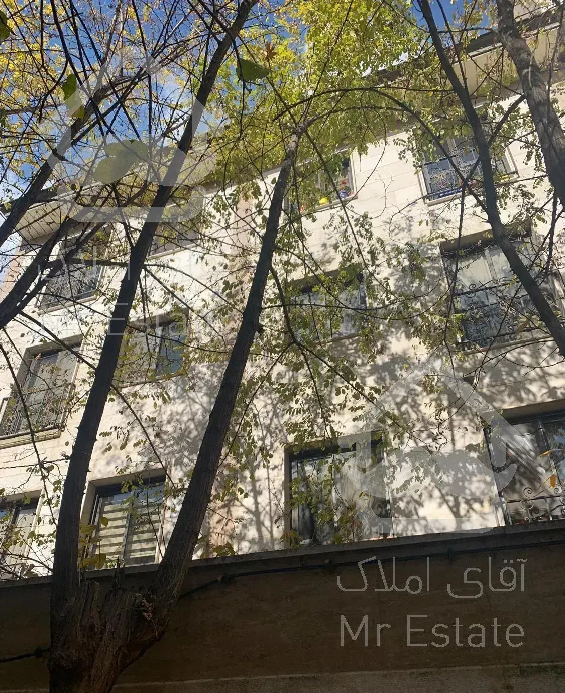 درکه ۱۰۰متر ۲خواب ، لوکیشن دنج ، دید مشجر