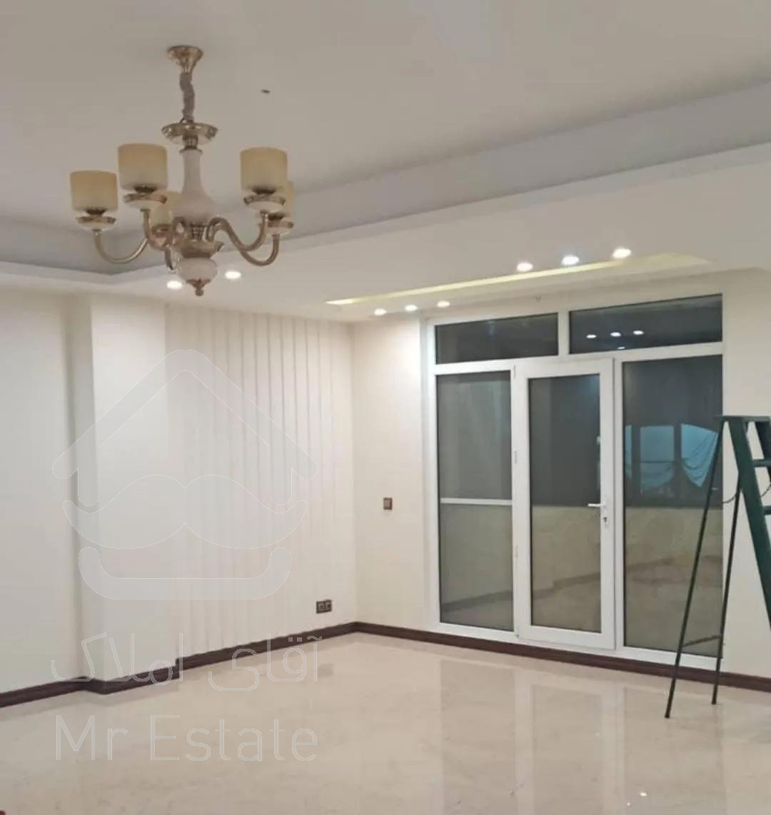 آپارتمان ۱۰۵ متری سه خواب تک واحد