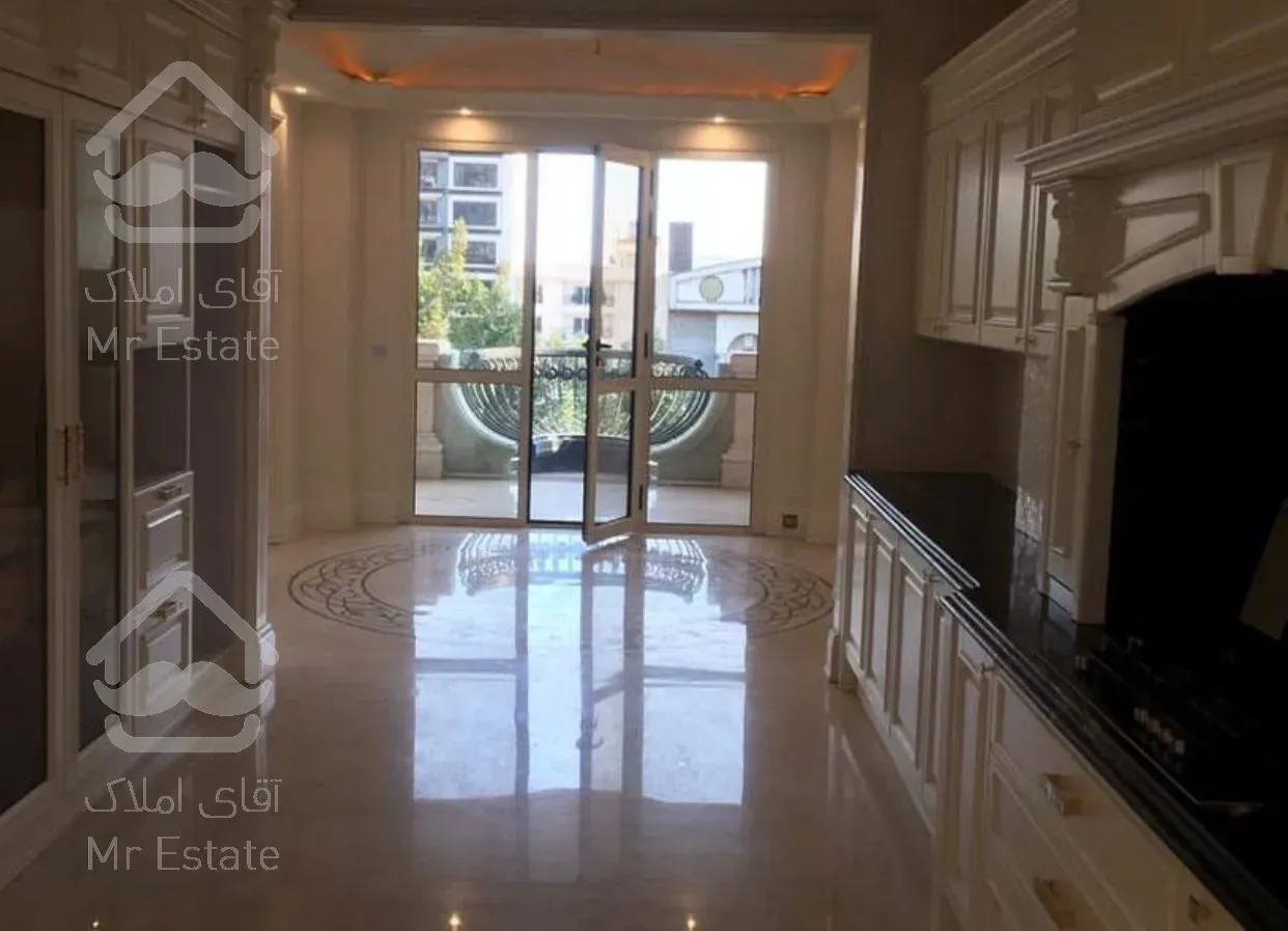 خرید آپارتمان 320 متری سنبل فرمانیه