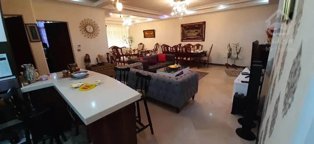 فروش 120 متری پاسداران