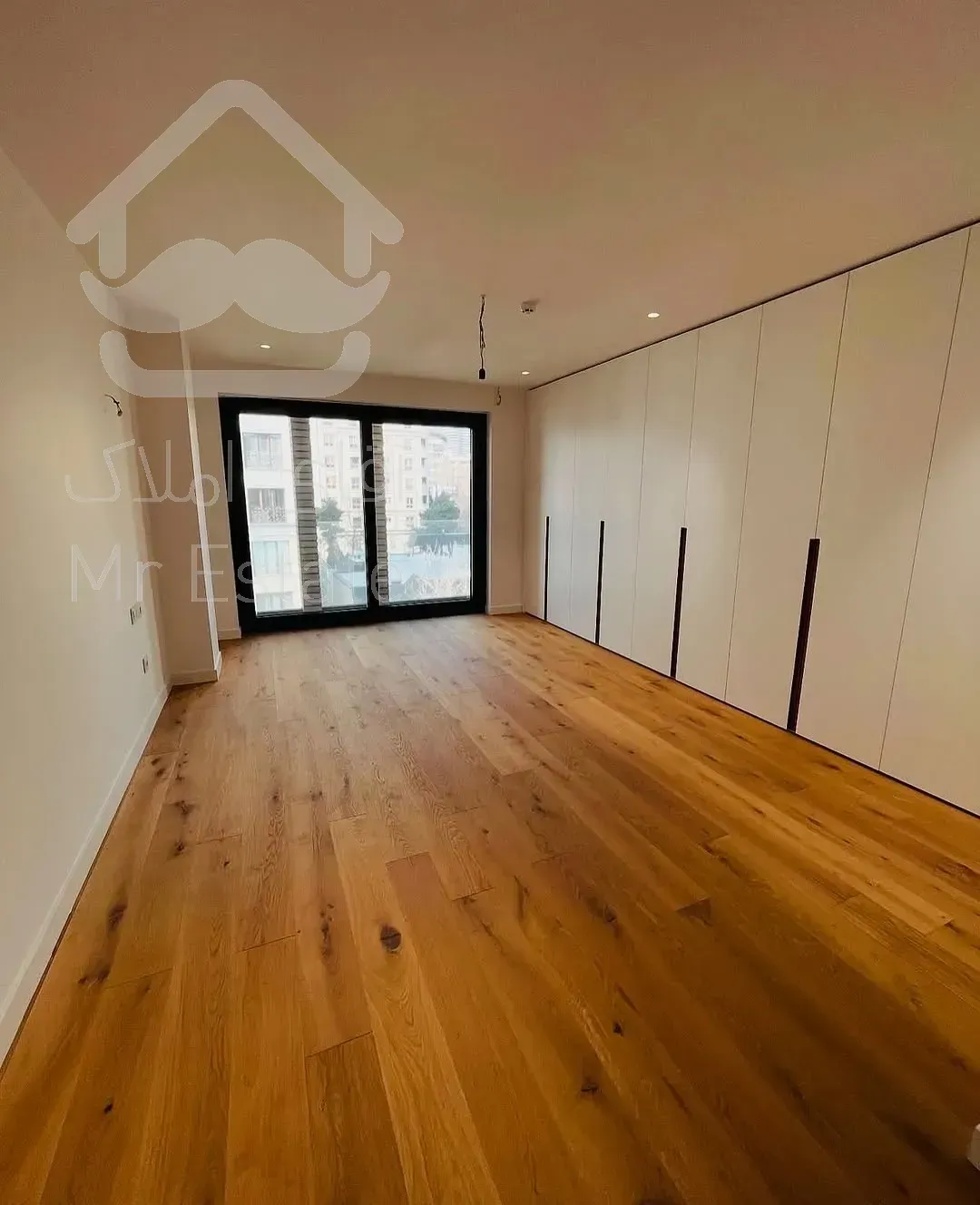 ۲۷۰ متر مدرن