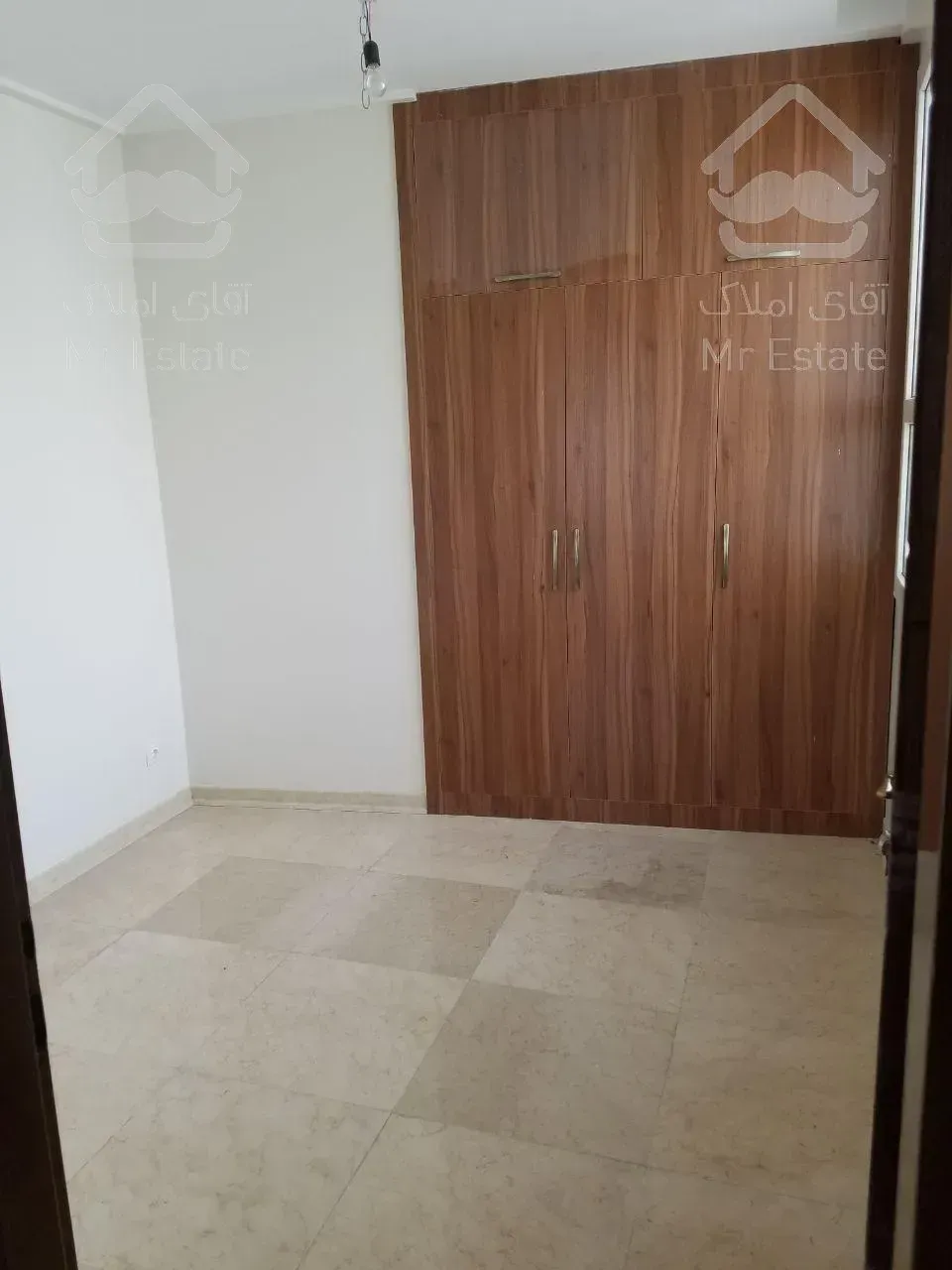 80 متر در بهترین لوکیشن نیاوران