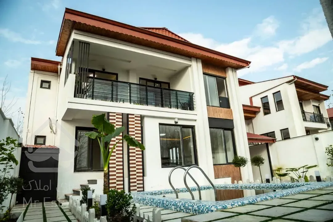 فروش ویلای ۲۶۴ متری استخردار منطقه آزاد