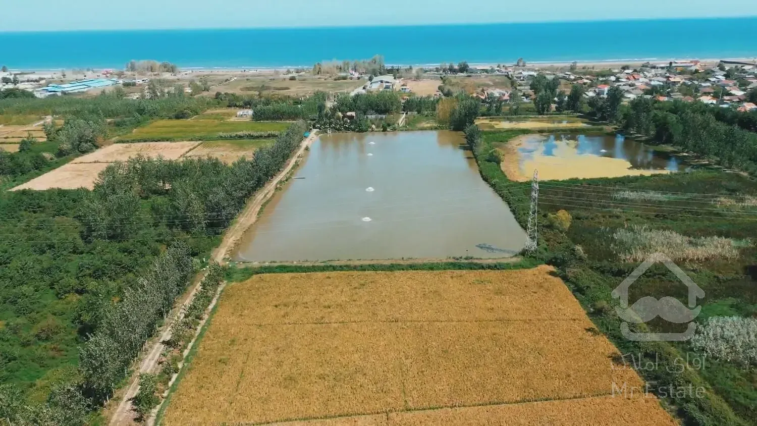 زمین مسکونی گردشگری 8 هکتار روبروی دریا مدارک کامل بندرانزلی