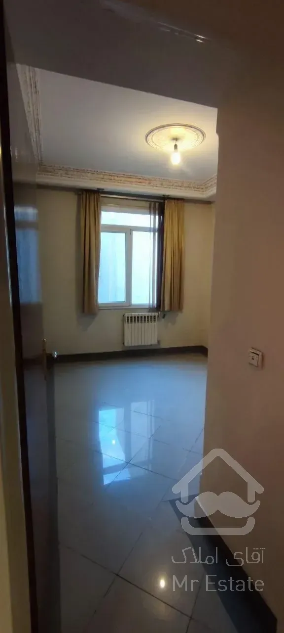 330مترشهرک غرب*کلنگی موقعیت اداری*جای پارک مناسب