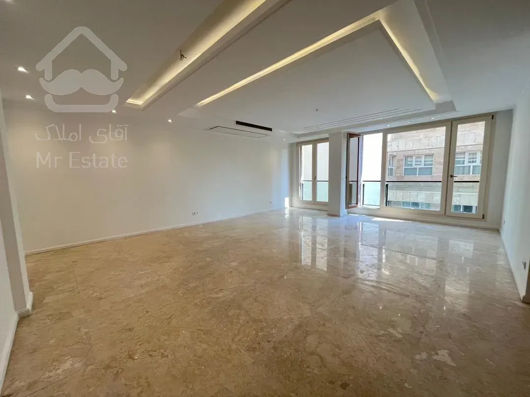 فروش اپارتمان 200 متری زعفرانیه