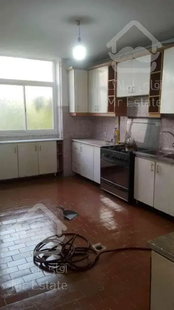 ۱۲۰ متر اداری  ستاری جنب کوروش