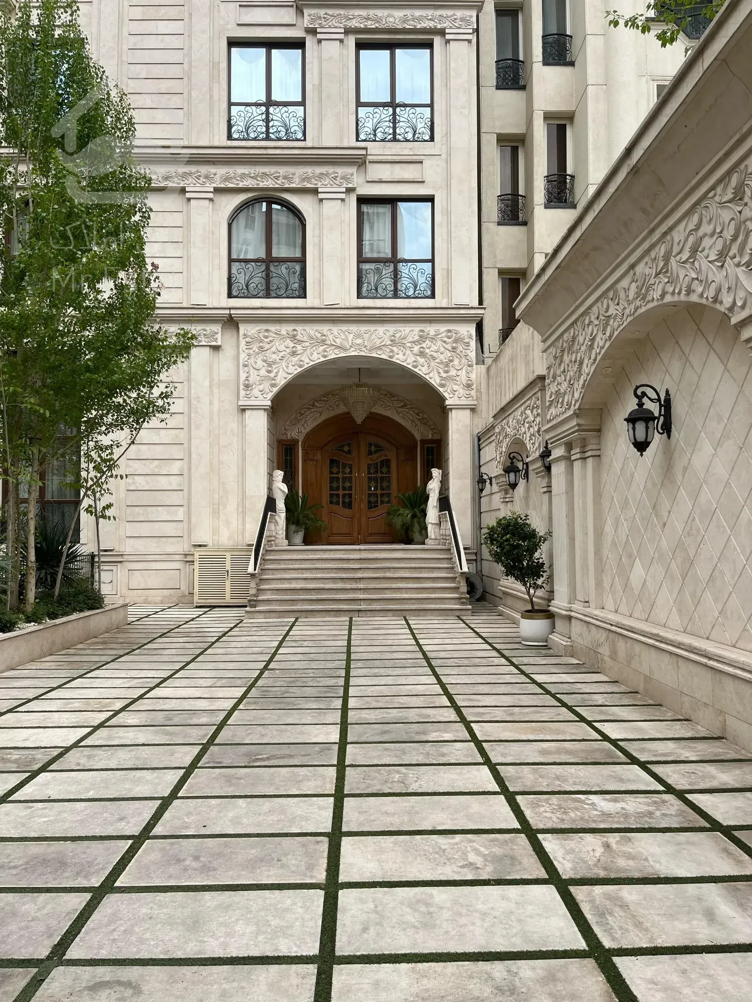 فروش اپارتمان 240 متری ولنجک