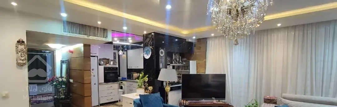 آپارتمان ۹۰ متری دو خواب خ باغ دریاچه