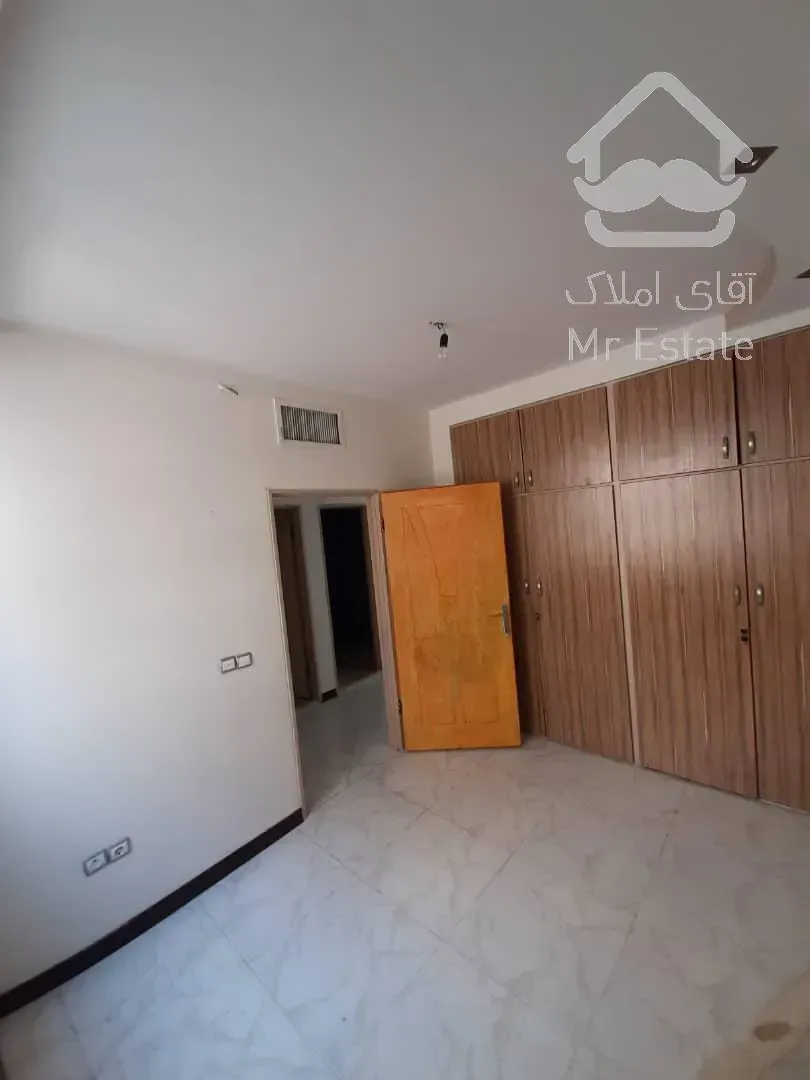 رهن و اجاره دو خوابه 120متری خیابان علامه جنوبی