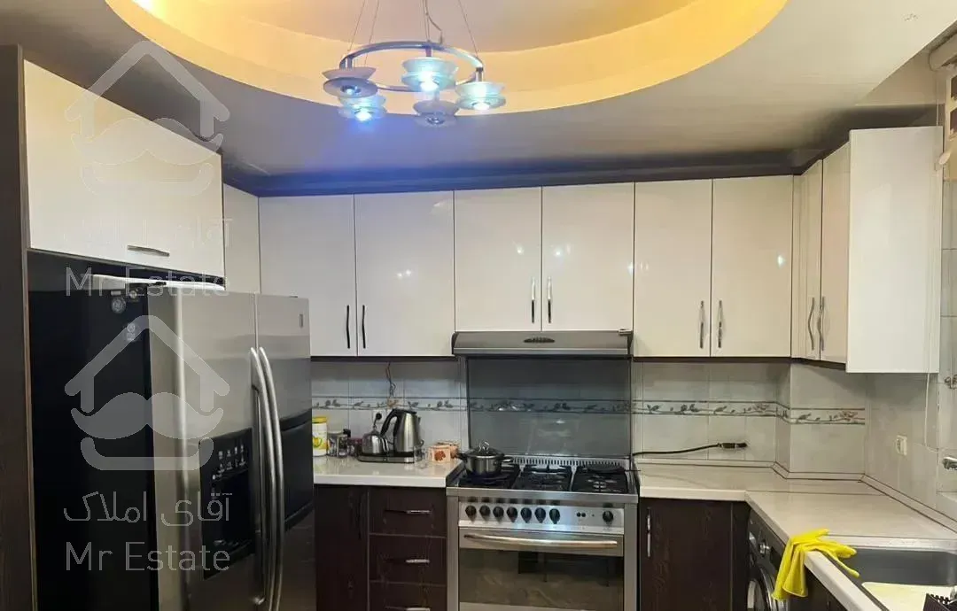 171متر سه خواب ونک شیراز