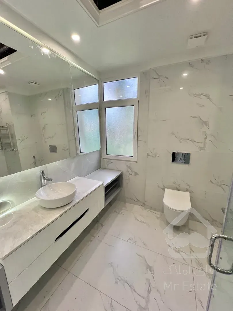 فروش اپارتمان 225 متری زعفرانیه