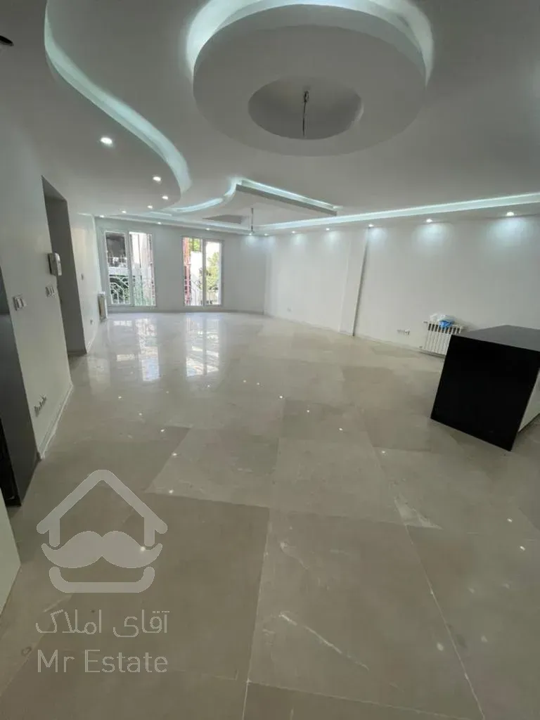 فروش 114 متری اختیاریه