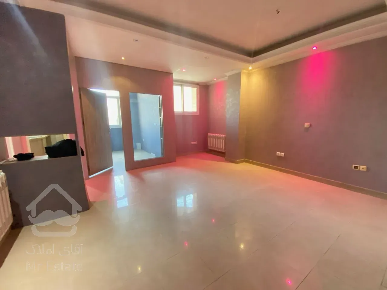 رهن 200 متری دیباجی جنوبی