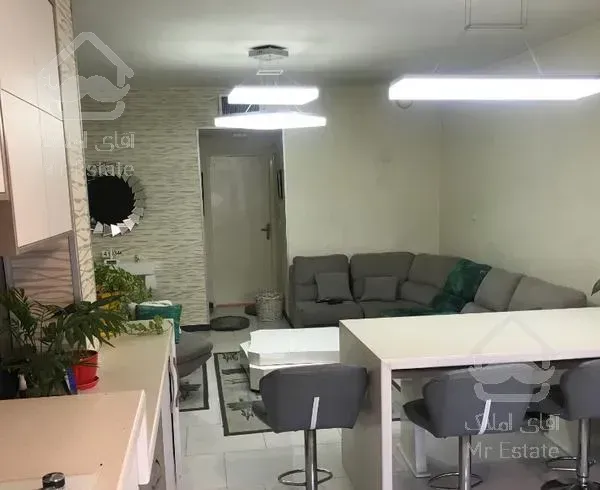 آپارتمان بازسازی شده در زنبق (عظیمیه)