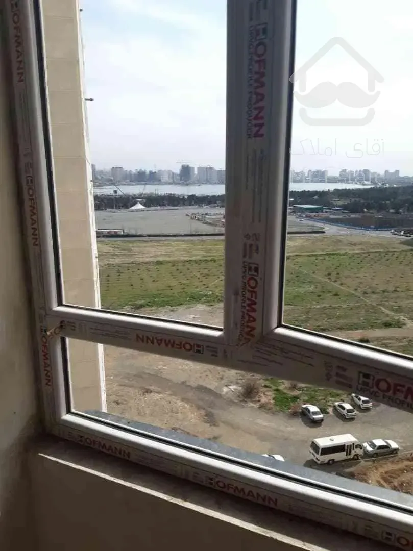 ۱۷۰ متر / سه خواب / منطقه ۲۲ دریاچه چیتگر