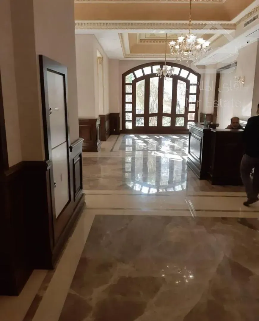 اجاره 300 متری فرمانیه شرقی