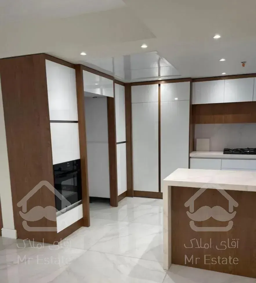 ۱۸۰متر/نوساز مدرن/دو پارکینگ باکس/تاپ لوکیشن