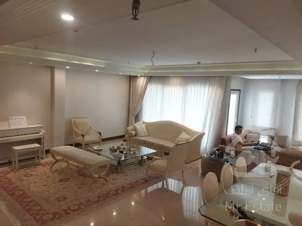 فروش اپارتمان 190 متری محمودیه